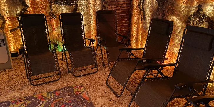 Solné krystaly uvolňují do vzduchu suché solné částice a vzniklé mikroklima příznivě působí na dýchací cesty, posiluje imunitu a pomáhá v prevenci proti virózám.