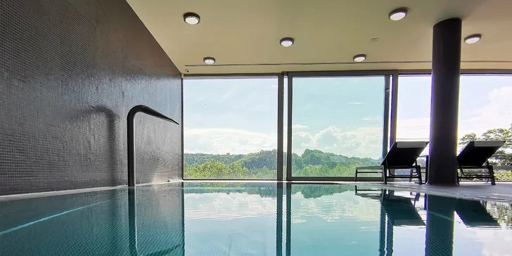 Těšte se na dva  hodinové vstupy do hotelového wellness centra. 