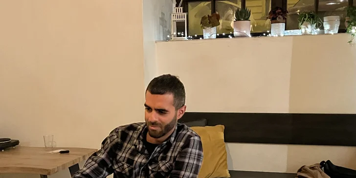 Termín si rezervujte online nebo na e-mailu. 
