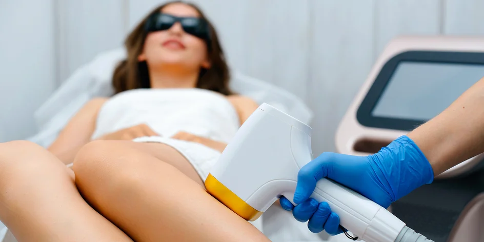Laserová epilace pro ženy: brazilská, nohy i podpaží
