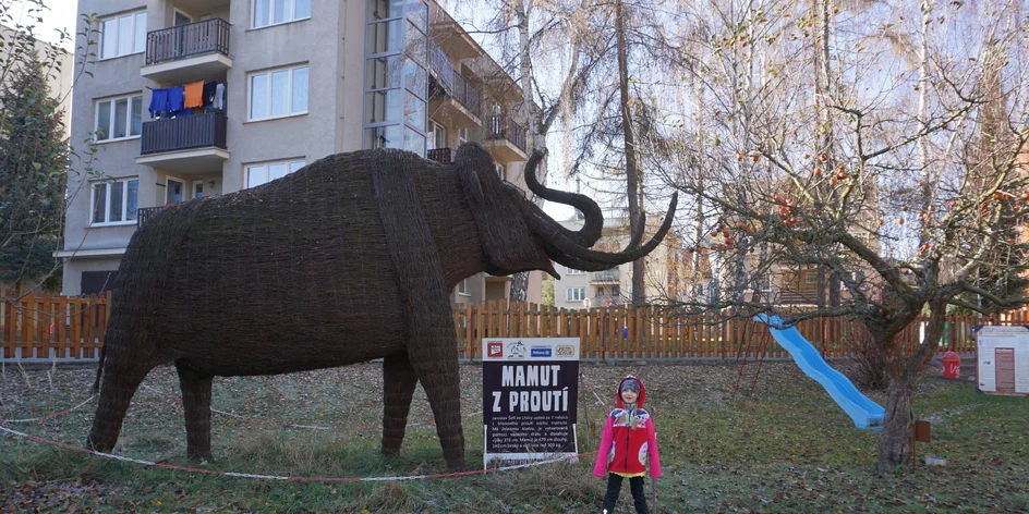 Vezměte děti do Muzea rekordů a kuriozit: obří Kuky a proutěný mamut
