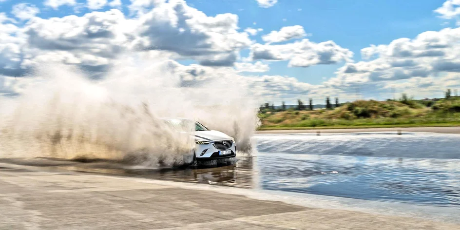 Celodenní škola smyku pro 1 nebo 2 osoby