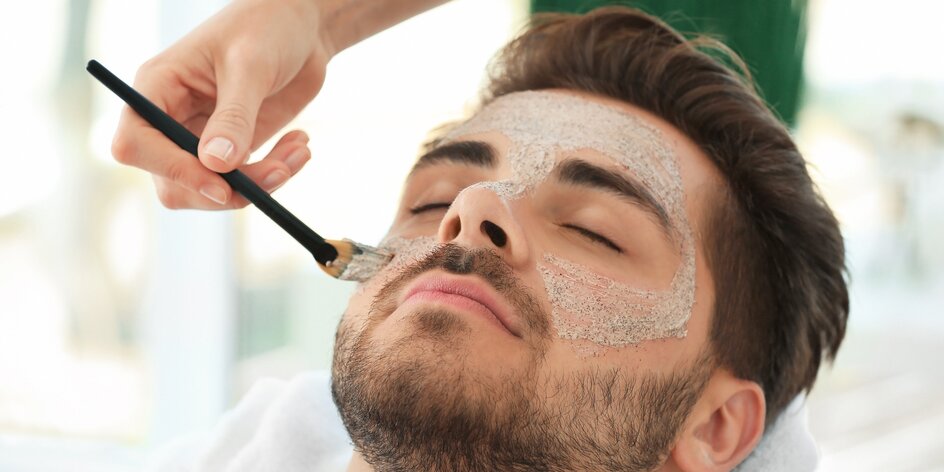 Kosmetická péče pro muže: peeling, UZ špachtle i masáž