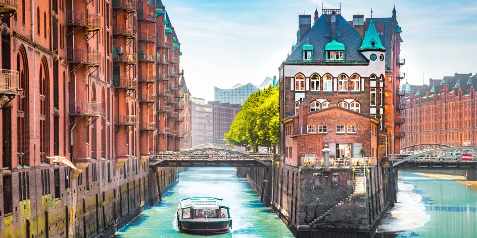 Výlet do Hamburku: doprava autobusem i průvodce