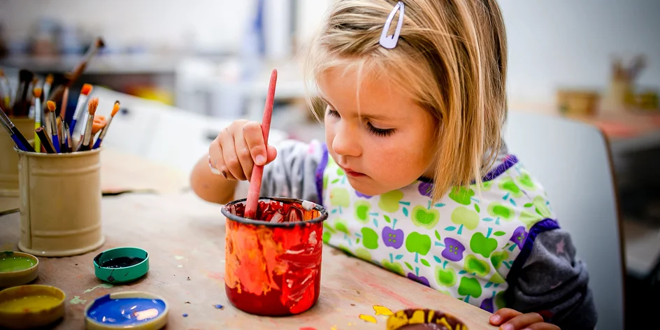 Malování na jeden nebo dva smaltované plecháčky