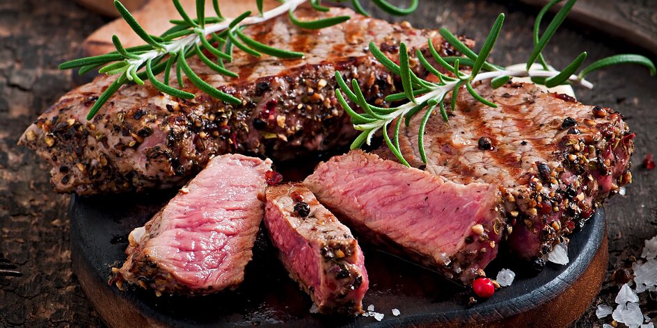 Jak by měl vypadat dobře udělaný steak? Tipy od kuchaře Ondřeje Slaniny