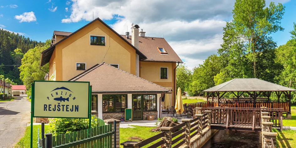 Pobyt v klidném penzionu na Šumavě se snídaní