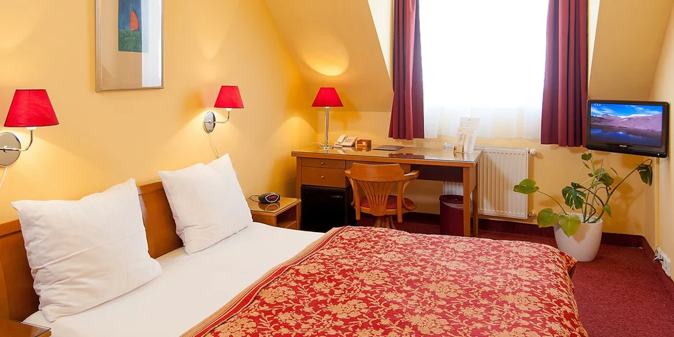 Hotel v centru Prahy se snídaní, 5 min. na Karlův most