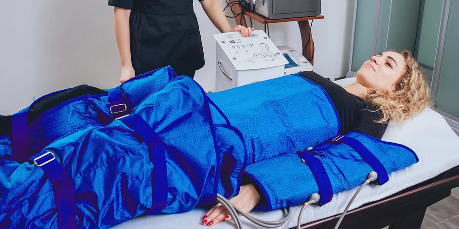 Proč zajít na lymfodrenáž? Je to skvělá cesta, jak se zbavit celulitidy i toxinů