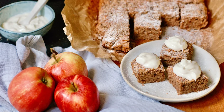 Dezerty z oříšků, po kterých se zapráší: Banana bread, ořechové řezy a sušenky