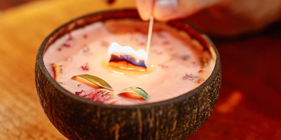 Svíčky ve skle i v kokosu: 100% sójový vosk