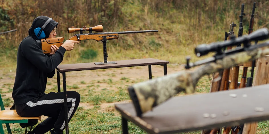 Sniper na zkoušku: střelecký balíček s 10 puškami