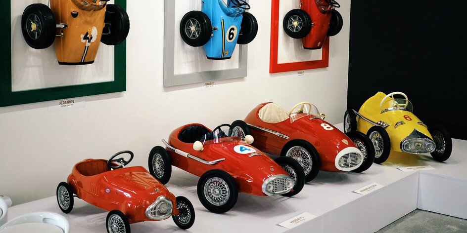 Proč vzít děti do Muzea šlapacích autíček? Mama blogerka testuje unikátní výstavu
