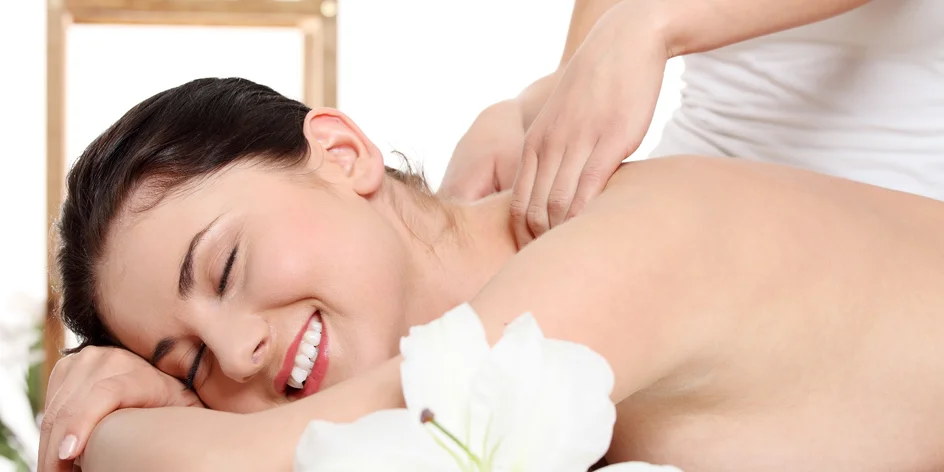 Klasická nebo aromaterapeutická masáž, 30–⁠⁠⁠⁠⁠⁠60 minut