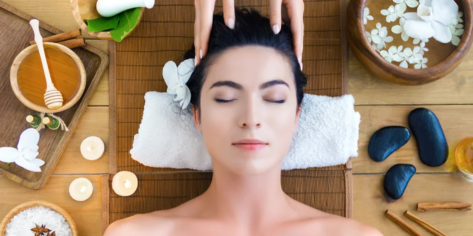 Masáž dle výběru: obličej, záda i lymfa, 20–60 min.