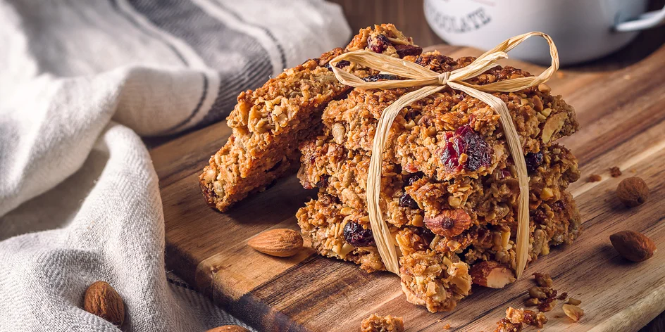 Ovesné vločky v nejlepší podobě. Připravte si flapjack, ovesnou kaši nebo shake
