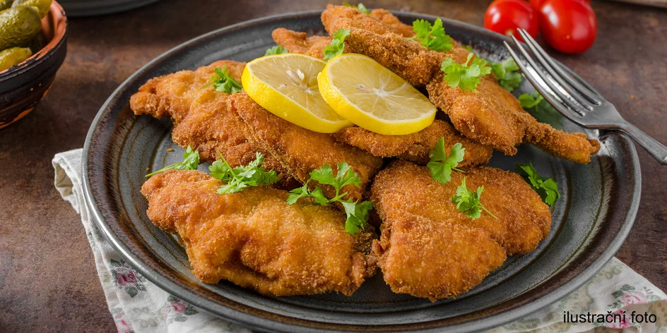 Šťavnaté řízky: až 1,2 kg vepřových a kuřecích řízečků