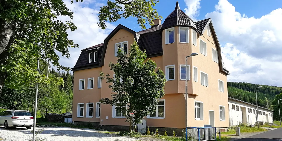 Léto v Krušných horách ve vybaveném apartmánu
