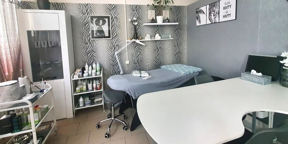 Lymfodrenáž, biostimulační laser i ošetření pleti