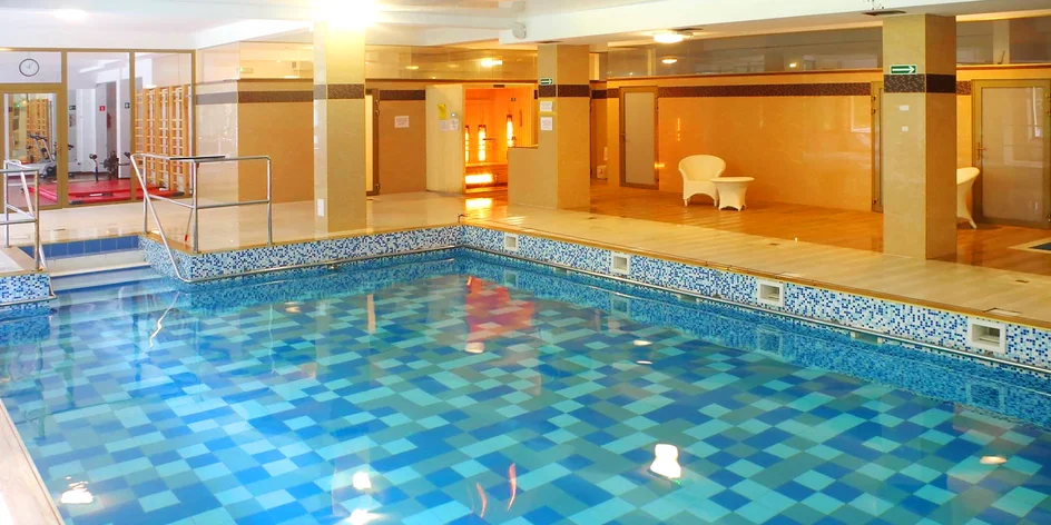 Wellness odpočinek se stravou v malebných lázních