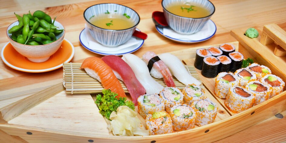 Sushi sety s eddame bowl, polévkou i wakame salátem