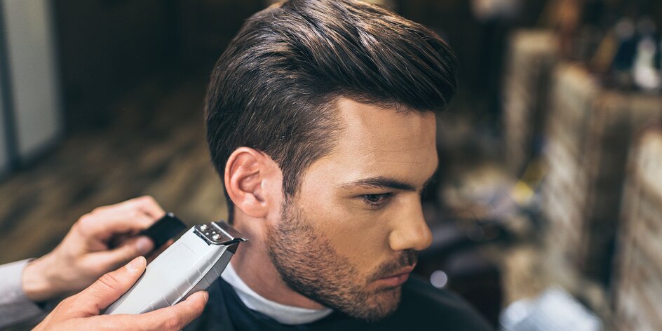 Módní střih či úprava vousů v barber shopu