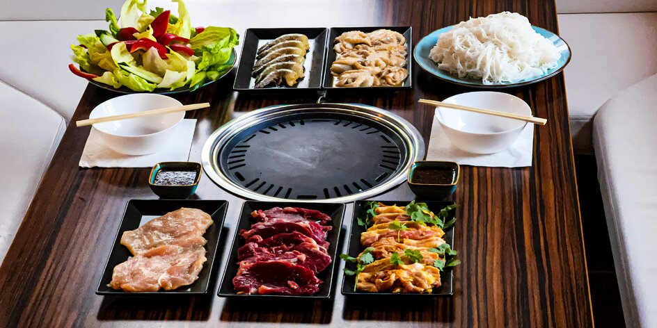 Ugrilujte si korejské BBQ: mořské plody, maso, příloha