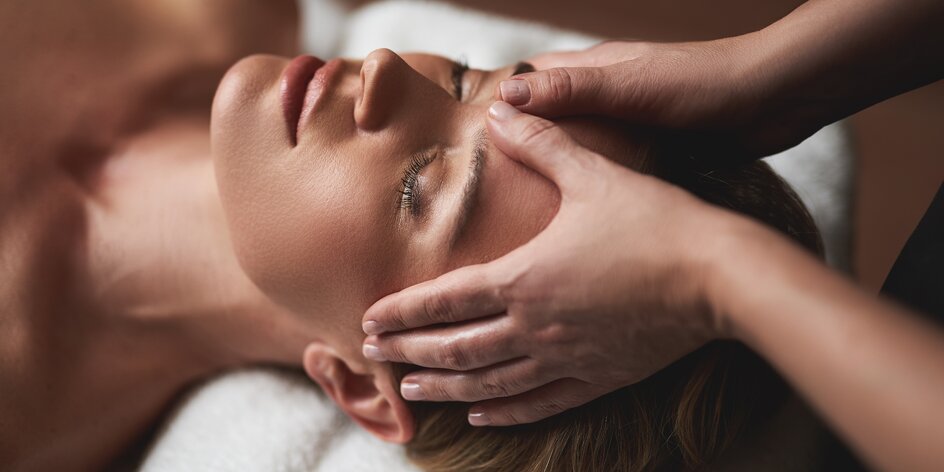 Celotělová masáž s masáží obličeje v délce 60-90 min.