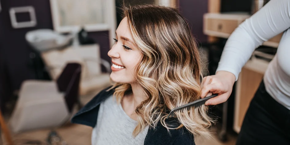 Balayage, střih a regenerace pro všechny délky vlasů