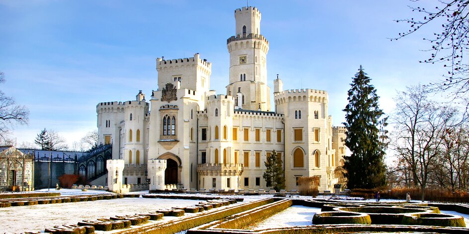 4* relax v Hluboké: snídaně i večeře a wellness