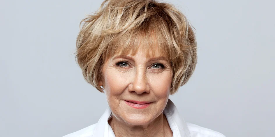 Kadeřnická péče: střih i barva či melír nebo trvalá