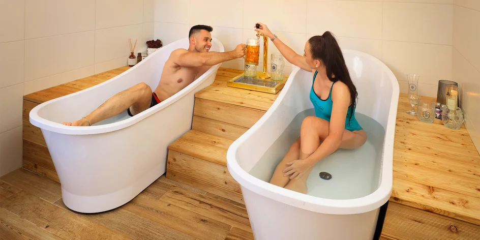 Pivní lázně i s večeří pro dva v pivovaru Rožmberk