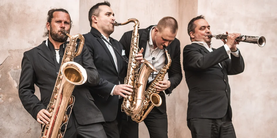 Světová hudba pro 4 saxofony v Jeruzalémské synagoze
