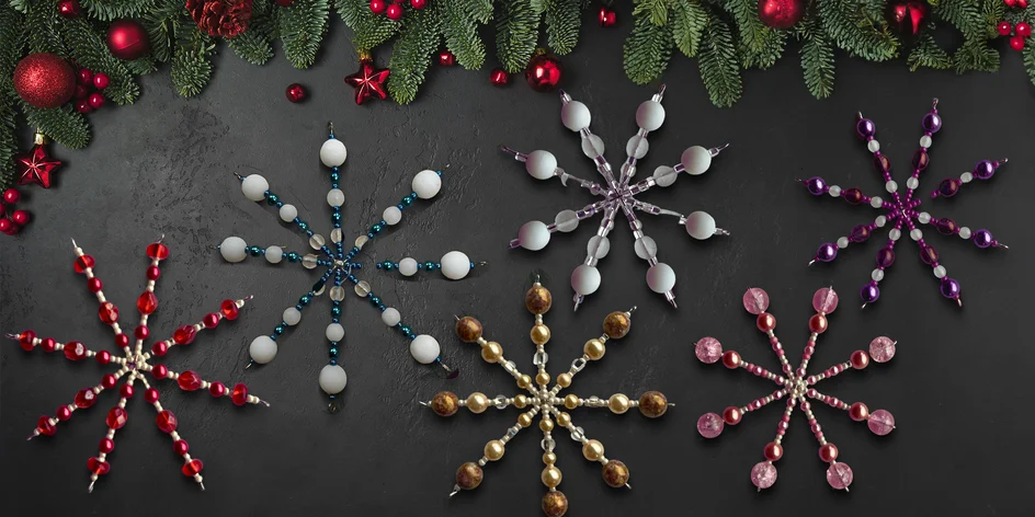 Sada na výrobu vánočních korálkových hvězd