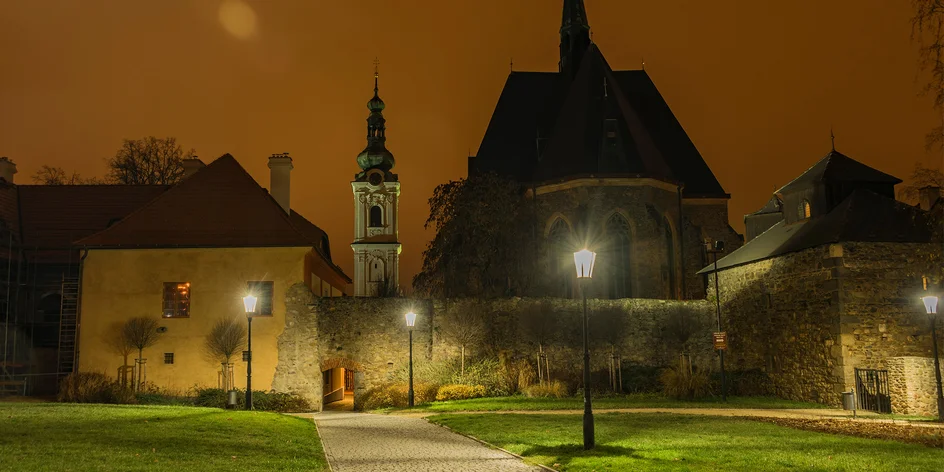 Venkovní i vnitřní únikovka: ztracený obraz Madony