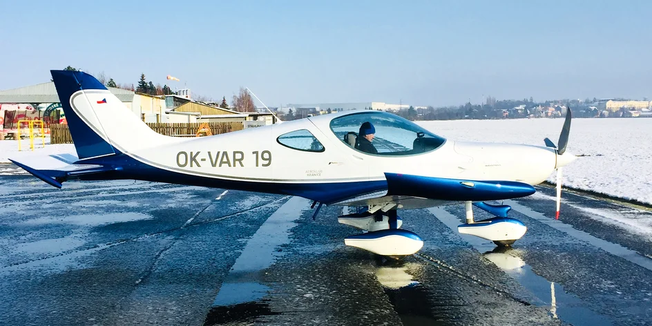 Zážitkový let sportovním letounem nad Moravou 10–60 min.
