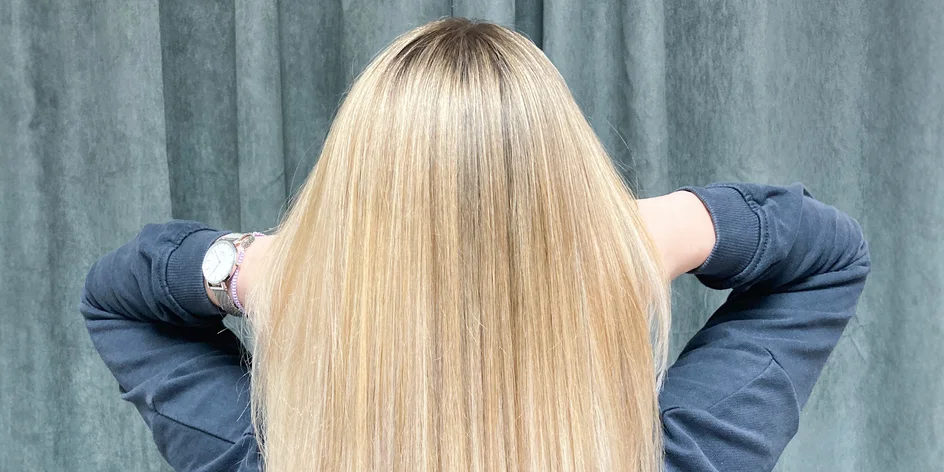Dámský střih i včetně barvení nebo balayage