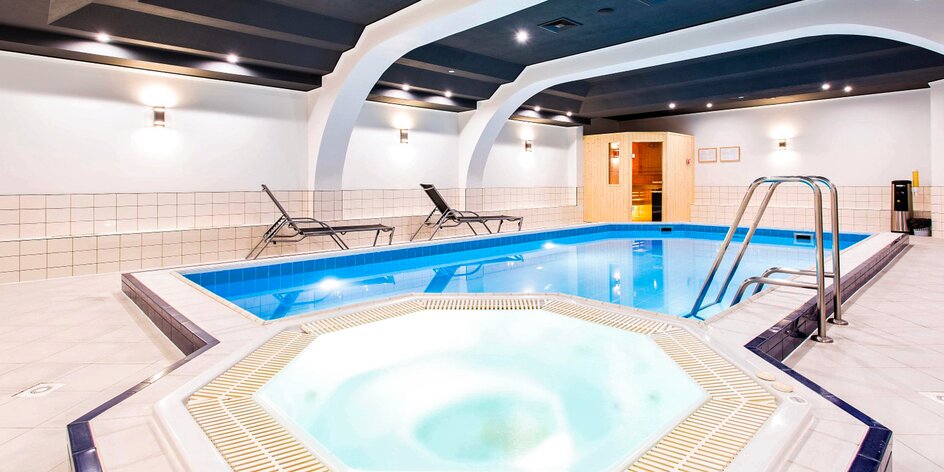 Hotel v centru Vratislavi: neomezený wellness, snídaně