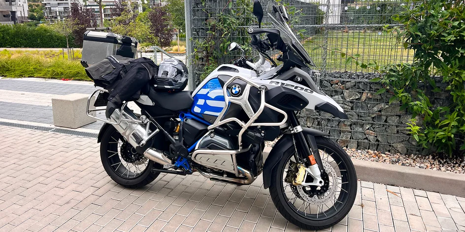 Pronájem motorky BMW R 1200 GS na den či víkend