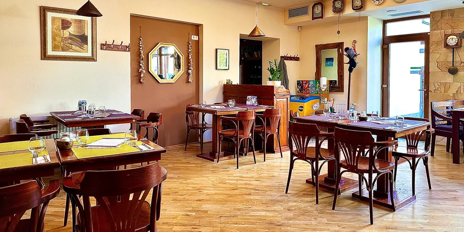 500-1000 Kč do italské restaurace Pizzeria il Pinocchio