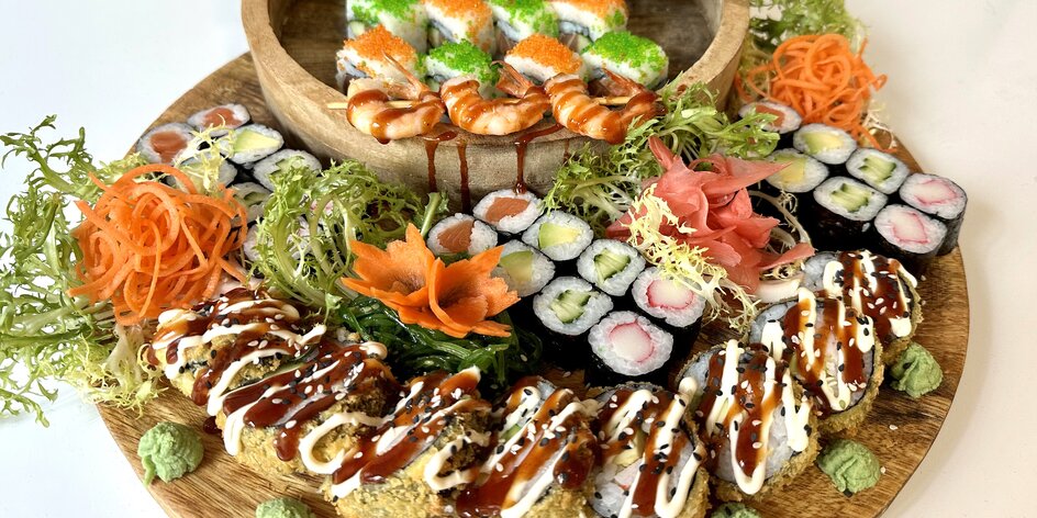 Sushi sety s 42 až 55 ks: avokádo, losos i krevety