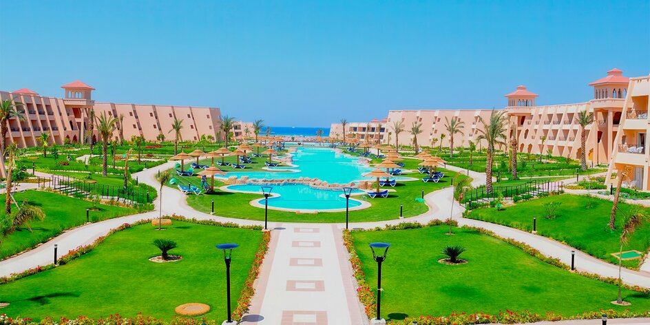 Egypt: 5* hotel s 9 bazény v Hurghadě, all inclusive i letenky