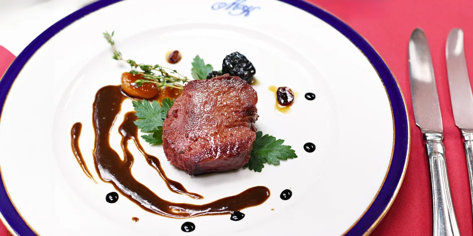 Voucher do restaurace U Modré kachničky: 1000 až 2000 Kč