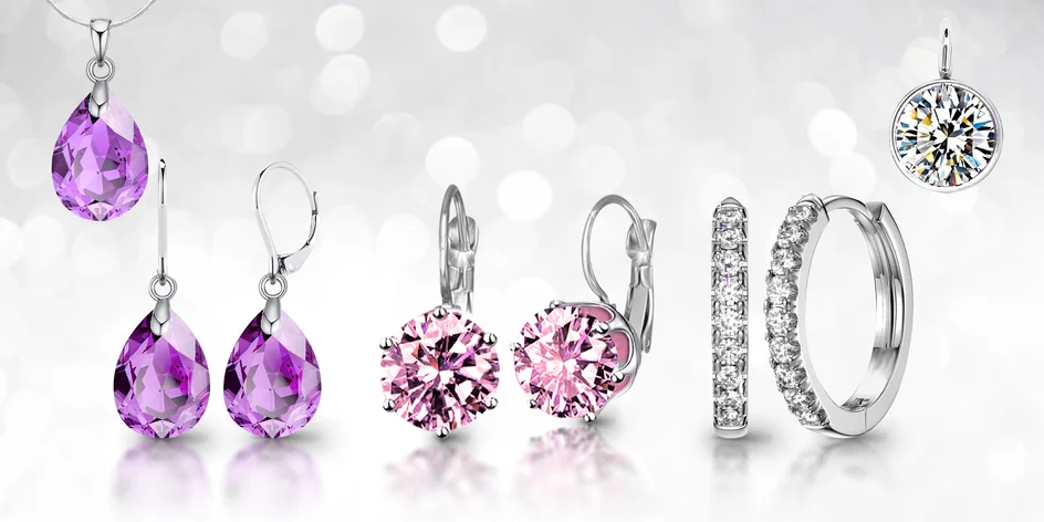 Šperky měnící barvu podle světla, i doplňky s krystaly Swarowski