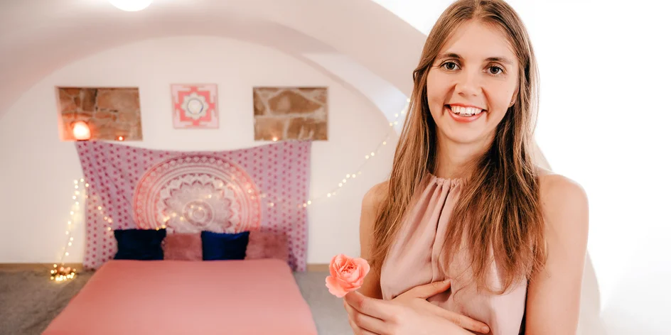 Kurz vědomého doteku či tantry pro páry: online i ve studiu
