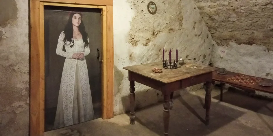 Třetí princ: úniková hra na zámku Adršpach, 2-6 hráčů