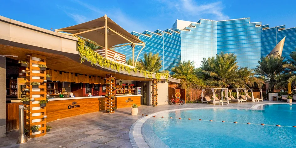 5* dovolená v Bahrajnu: all inclusive a přímý let