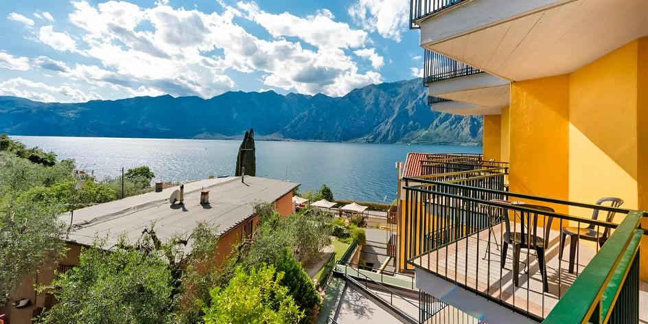 Hotel na břehu Lago di Garda: all inclusive i wellness