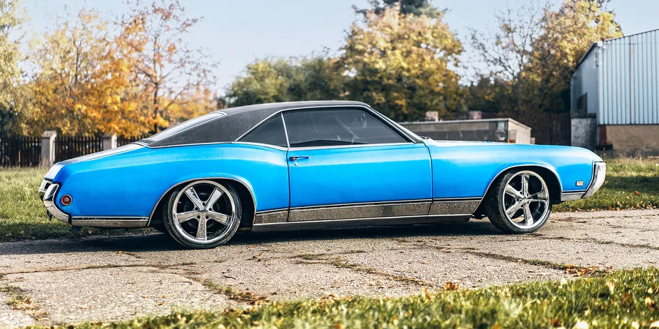 Veterán dle výběru: Dodge Charger či Buick Riviéra až na 48 h