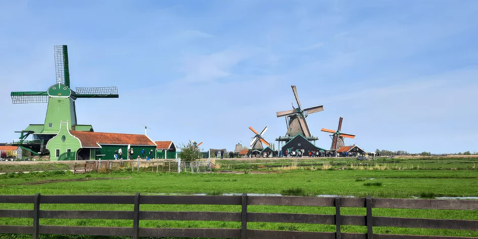 Benelux busem: památky i muzea, 3 noci se snídaní